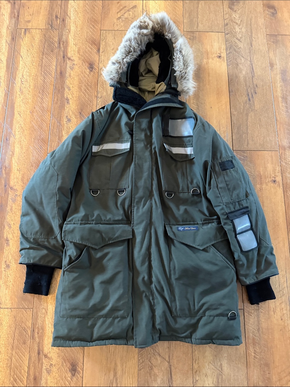 Vintage Snow Goose Jacket Medium Duck Down